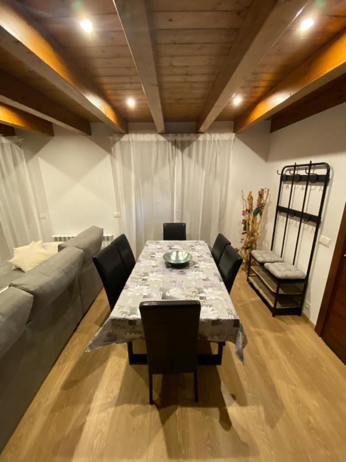 Maison Cerdagne บูร์ก-มาดาม ภายนอก รูปภาพ